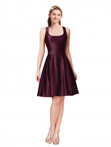 Wholesale V-Back A-Line Bateau Neck Knee Length Prom Dress Canada